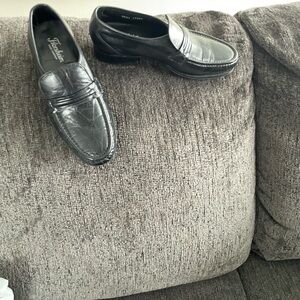 Big boy Florsheim shoes